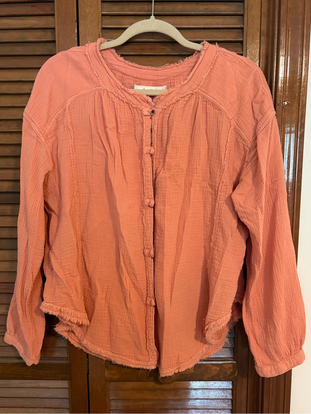 Moving mountains tunic